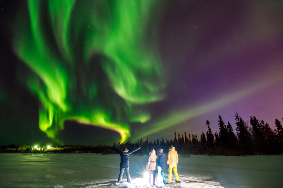 Unique Team Building Experiences - northern lights